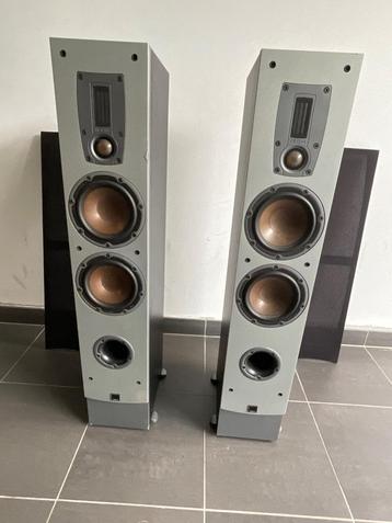 DALI Ikon 5 luidsprekers (Zwart) Ikon5 Hi-Fi speakers beschikbaar voor biedingen
