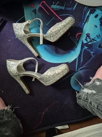 Glitter Pumps - Feestelijke Schoenen beschikbaar voor biedingen