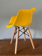 Gele Eames DAW Kinderstoel Reproductie, Huis en Inrichting, Stoelen, Ophalen, Kunststof, Overige kleuren, Zo goed als nieuw