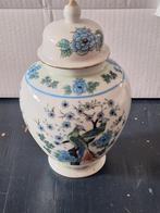 Vaasje china gemerkt, Antiek en Kunst, Ophalen