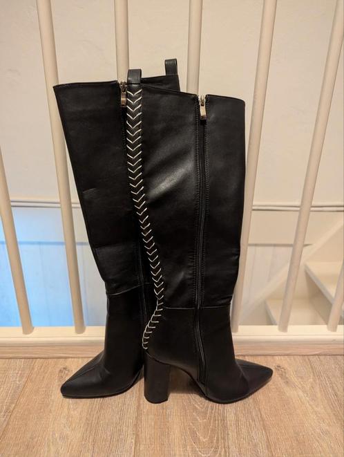 RAID hoge zwarte laarzen - maat 37, Kleding | Dames, Schoenen, Zo goed als nieuw, Hoge laarzen, Zwart, Ophalen of Verzenden