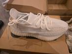 Yeezy boost 350 v2 bone maat 40 2/3 nieuw, Nieuw, Ophalen of Verzenden, Sneakers of Gympen, Yeezy