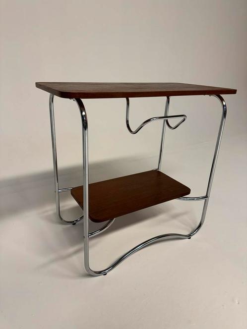 Design vintage eiken hout / chroom bijzettafel, Huis en Inrichting, Tafels | Bijzettafels, Zo goed als nieuw, Rond, Minder dan 55 cm
