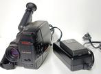 Mitsubishi Video Camera VHS-C Defect + Oplader Accu, Ophalen of Verzenden, VHS-C of SVHS-C, Camera