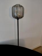 Stijlvolle Staande Lamp, Huis en Inrichting, Lampen | Vloerlampen, 100 tot 150 cm, Ophalen of Verzenden, Zo goed als nieuw, Glas
