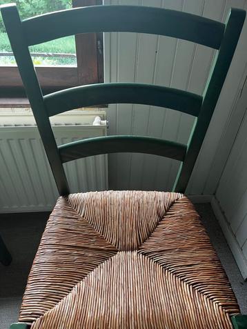 4 Retro Stoelen met Riet beschikbaar voor biedingen