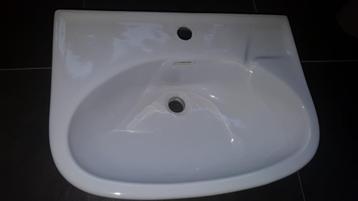 Wastafel wit retro kraangat overloop keramiek beschikbaar voor biedingen