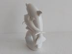 Porseleinen sculptuur twee dolfijnen, Antiek en Kunst, Antiek | Porselein, Ophalen of Verzenden