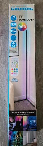 2x Grungig led vloerlamp met afstandsbediening, Huis en Inrichting, Led-lamp, In te stellen, Minder dan 30 watt, Soft of Flame