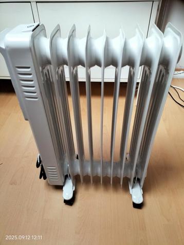 Sencys Oliegevulde Radiator - 2000W nieuwstaat beschikbaar voor biedingen