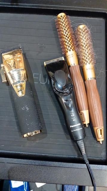 Diverse Kappersbenodigdheden - Borstels, Tondeuses beschikbaar voor biedingen