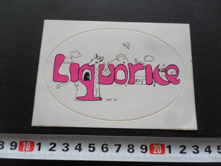 sticker Liqorice  Drop, Verzamelen, Stickers, Zo goed als nieuw, Bedrijf of Vereniging, Ophalen