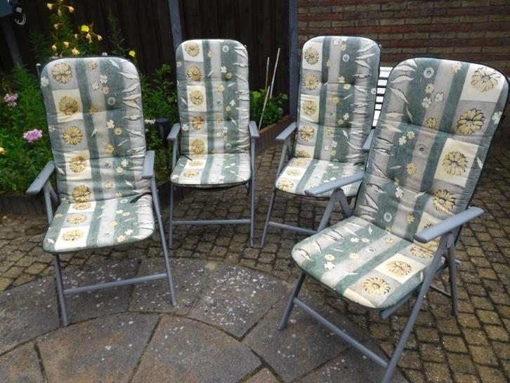 Tuinstoel kussens 4X zo goed als nieuw. In grote uitvoering., Tuin en Terras, Tuinmeubel-accessoires, Zo goed als nieuw, Ophalen