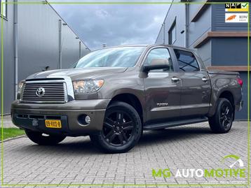 Toyota TUNDRA 5.7 V8 Double Cab | Keurige auto met historie  beschikbaar voor biedingen