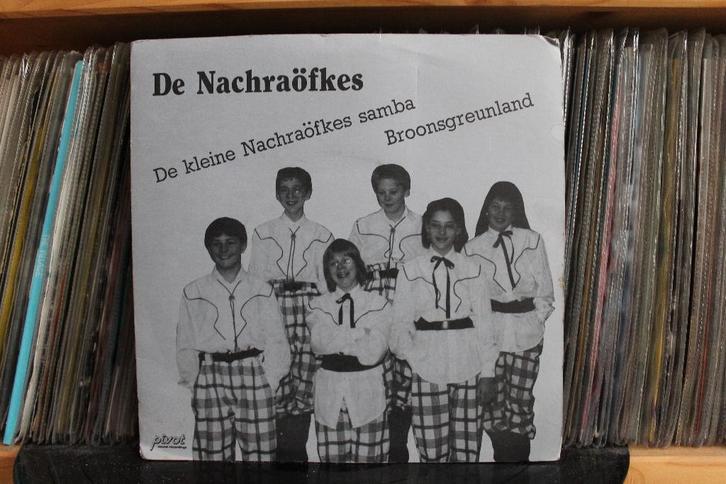 7" Single De Nachraöfkes - De Kleine Nachraöfkes Samba / Bro, Cd's en Dvd's, Vinyl Singles, Gebruikt, Single, Pop, 7 inch, Ophalen of Verzenden