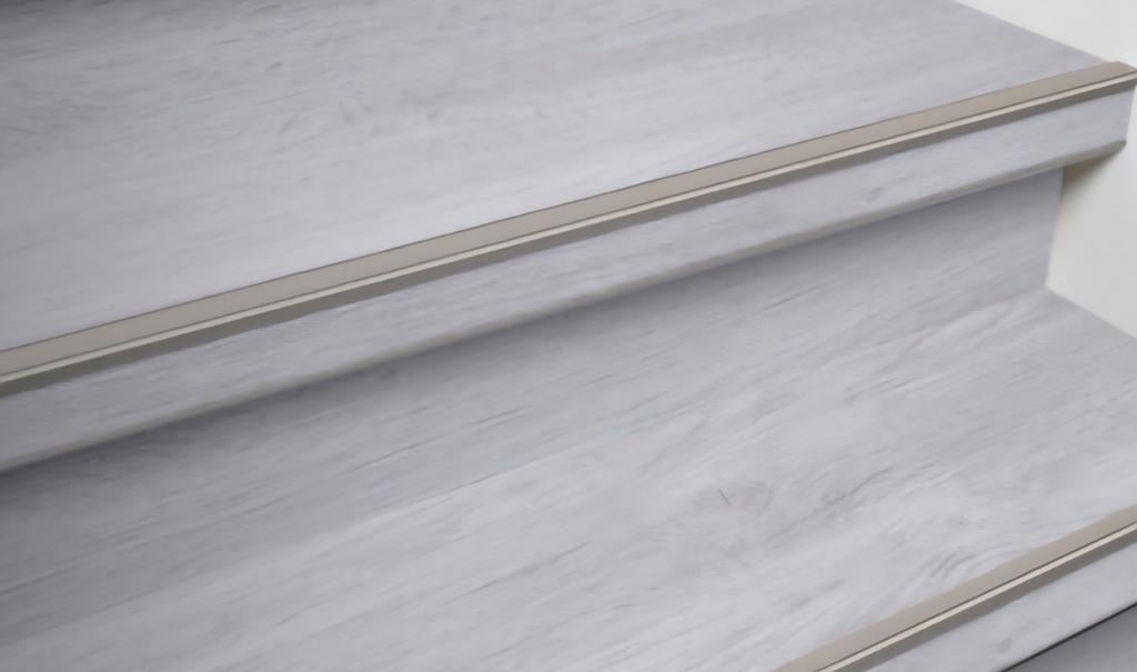 Firststep traprenovatieset lichtgrijs eiken, Ophalen, Nieuw, 75 m² of meer