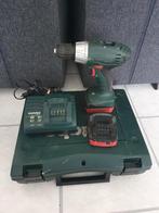 Metabo accuboormachine met 2accus, Ophalen of Verzenden, Zo goed als nieuw, Boor- en Schroefmachine