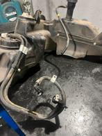 Vespa gts 250 ie 2015 benzinetank met pomp, Ophalen of Verzenden