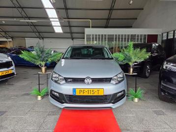 Volkswagen Polo 1.4 TDI ORGINAL R-LINE NAVI LED EURO6! 2015 beschikbaar voor biedingen