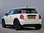 MINI Mini 1.5 102pk One Chili Climate / 17 inch / Parkeersen, Auto's, Voorwielaandrijving, Stof, Gebruikt, 4 stoelen