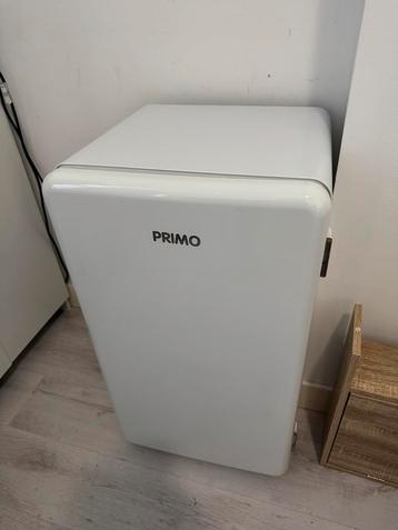 PRIMO retro mini koelkast beschikbaar voor biedingen