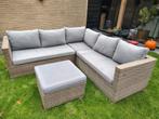 Wicker loungeset hoekbank + hocker 220x214cm met kussens, Tuin en Terras, Tuinsets en Loungesets, Ophalen, 5 zitplaatsen, Gebruikt