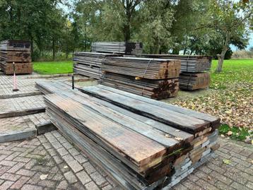 Gebruikte H.H.  Damwandplanken Gerecycled Circulair hout beschikbaar voor biedingen