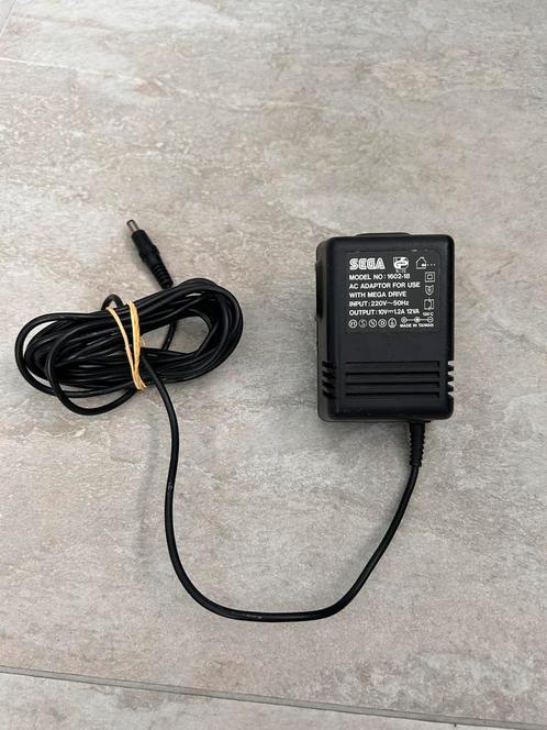 Sega megadrive adapter, Spelcomputers en Games, Spelcomputers | Sega, Gebruikt, Mega Drive, Ophalen of Verzenden