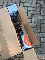 Stihl KMA 130 R KombiMotor - zgan in Doos!, Tuin en Terras, Ophalen of Verzenden, Zo goed als nieuw, Accu