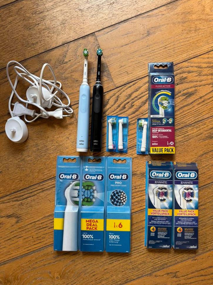2 x Oral B pro 3 3900 + 19 opzetborstels, Sieraden, Tassen en Uiterlijk, Uiterlijk | Mondverzorging, Zo goed als nieuw, Opzetborstel