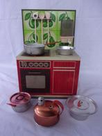 Blikken Keukentje + Toebehoren  (Jaren '50), Antiek en Kunst, Antiek | Speelgoed, Verzenden