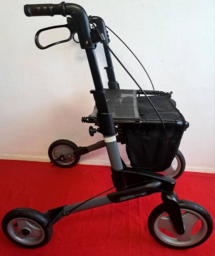 Rollator Topro Olympos Maat - M  Verstelbaar
Opklapbaar Voor, Diversen, Rollators, Zo goed als nieuw, Ophalen
