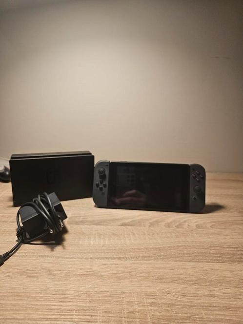 Nintendo switch, Spelcomputers en Games, Spelcomputers | Nintendo Switch, Zo goed als nieuw, Switch Original, Met 2 controllers