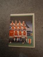 Panini sticker Voetbal 81. Deel elftalfoto Ajax., Verzenden, Zo goed als nieuw, Sticker