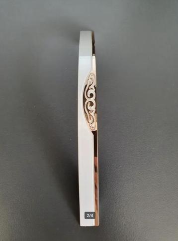 8 stuks NIEUWE en exclusieve deur/lade-handgrepen beschikbaar voor biedingen