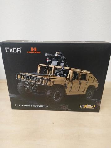 CADA C61036w HUMVEE 1:8 3935pcs beschikbaar voor biedingen