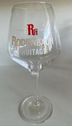 Bierglas van Rodenbach Fruitage op voet. Hoogte 20 cm., Verzamelen, Ophalen of Verzenden, Zo goed als nieuw, Glas of Glazen, Overige merken