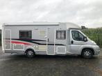 Chausson Camper 2011 , 91000 km, Caravans en Kamperen, Afzuigkap, Standaard zit, Ringverwarming, Reservewiel