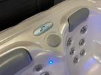 Wellis spa 3 persoons met 2 ligplaatsen, Ophalen, Nieuw, Filter