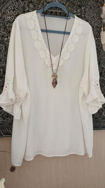 Offwhite Tuniek Kant Made in Italy 48/50 beschikbaar voor biedingen