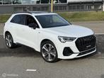 Audi Q3 35 TFSI S edition PANO TREKHAAK SFEER BLIND CAM VOL, Auto's, 15 km/l, 1498 cc, 4 cilinders, 1505 kg