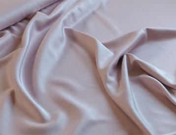 6035)  3 meter royal micro satijn mat babyroze beschikbaar voor biedingen