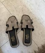 Slippers h, Ophalen of Verzenden, Zo goed als nieuw