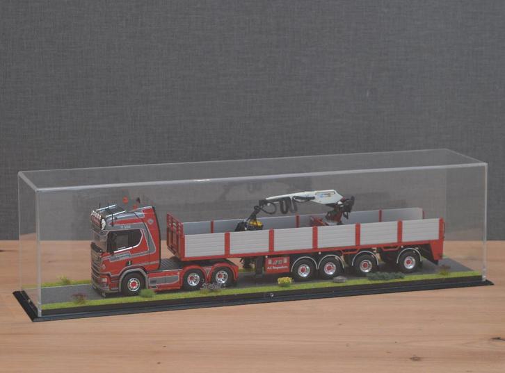 Dioramavitrine trekker + trailer (asfalt), Hobby en Vrije tijd, Modelauto's | 1:50, Nieuw, Bus of Vrachtwagen, Tekno, Ophalen of Verzenden