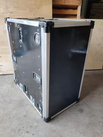 Rackmount Flightcase 22U beschikbaar voor biedingen