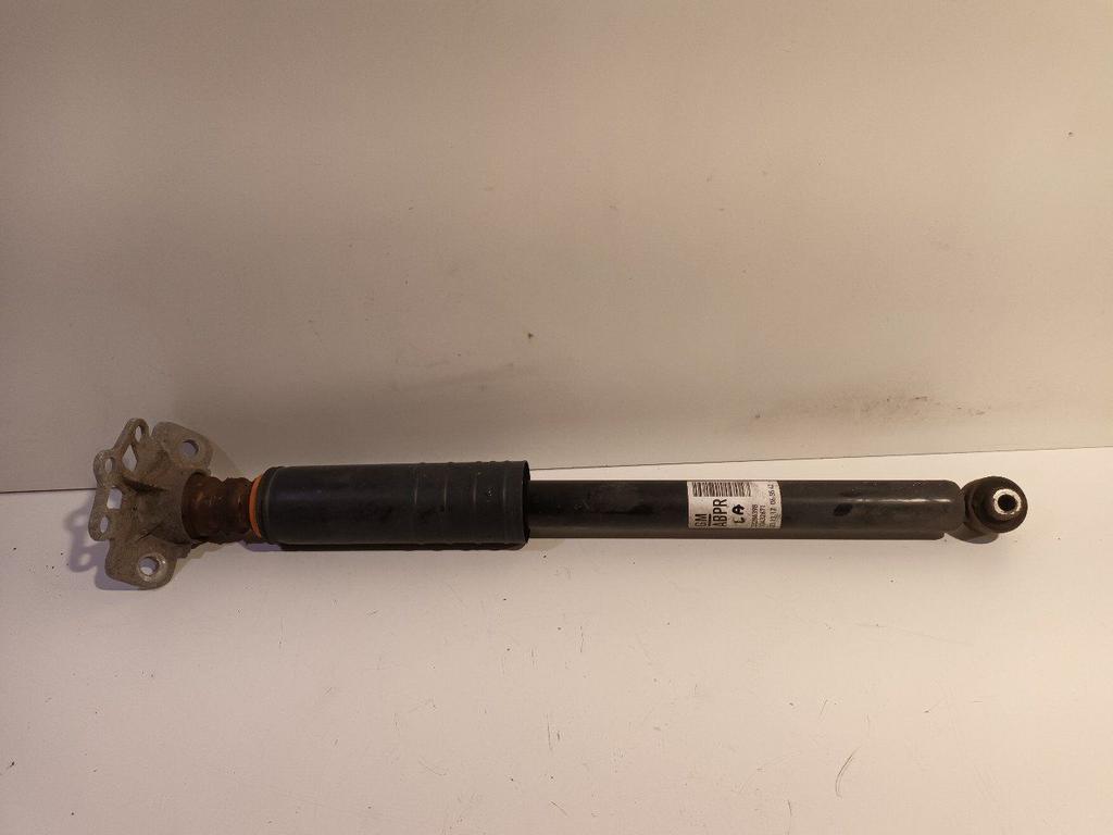 Schokbreker links achter Opel Corsa, Auto-onderdelen, Onderdelen@venauto.nl, Van der Ven Autorecycling B.V., Gebruikt, Ettenseweg 76, 4706 PB Roosendaal, The Netherlands