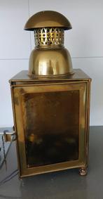 Antieke lantaarn, Ophalen