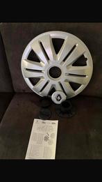 4 nieuwe 15” Renault wieldoppen, Auto diversen, Wieldoppen, Ophalen of Verzenden, Nieuw