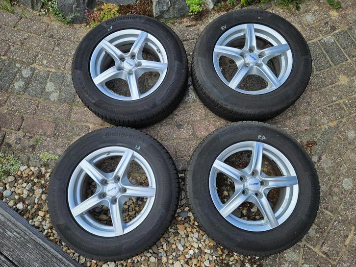 Winterbanden Continental op Lichtmetalen Velgen met TPMS, Auto-onderdelen, Banden en Velgen, Banden en Velgen, Winterbanden, 16 inch