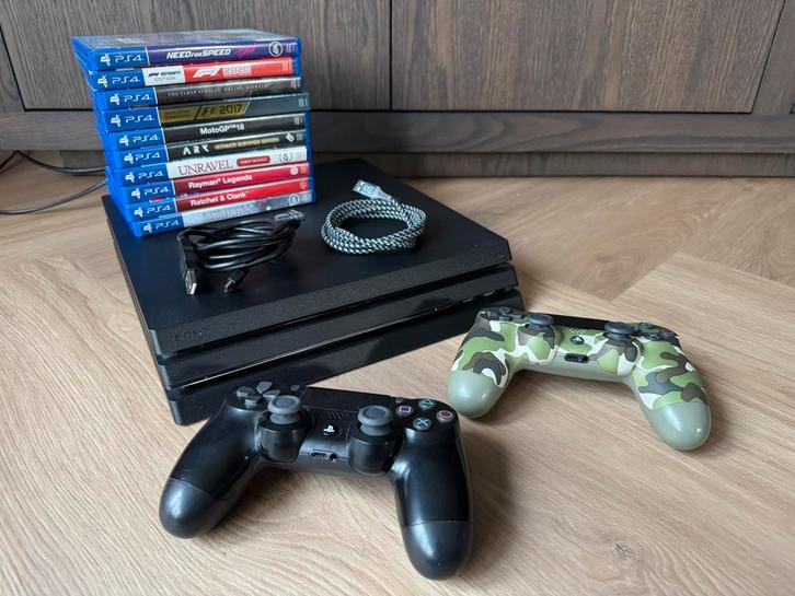 Sony PlayStation 4 Pro | games | controllers, Spelcomputers en Games, Spelcomputers | Sony PlayStation 4, Zo goed als nieuw, Pro